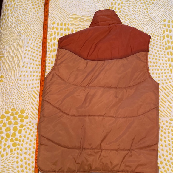 Vintage Windcrest size medium puffer snap front vest - Picture 8 of 15